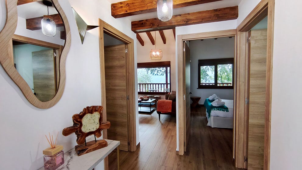 Zona de entrada apartamento en Cangas de Onís, Asturias.